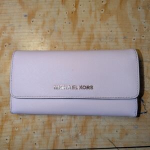 Michael Kors Saffiano Leather Soft Pink Wallet